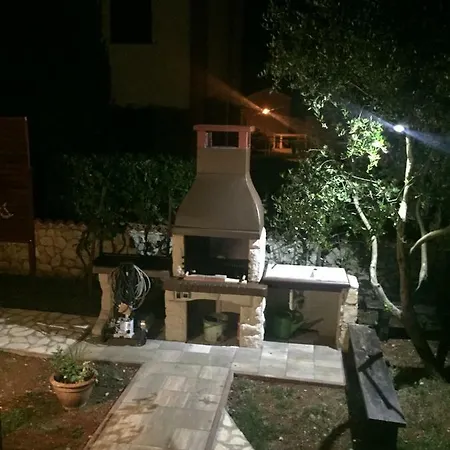 Villa4boys Vantacici