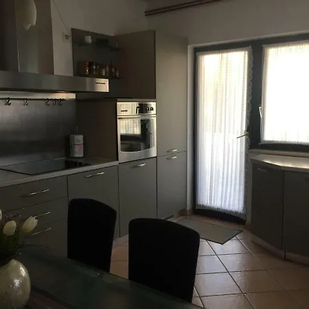 Villa Villa4boys